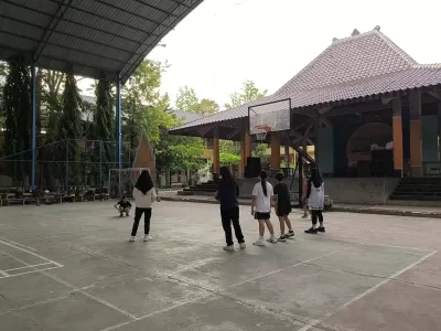 FUTSAL PUTRI 3